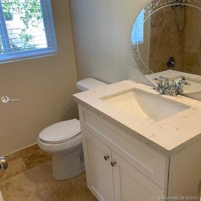 Small Image of 1245 ALGERIA AVE, Coral Gables Number 14