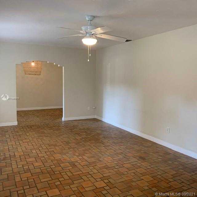 Small Image of 1245 ALGERIA AVE, Coral Gables Number 7