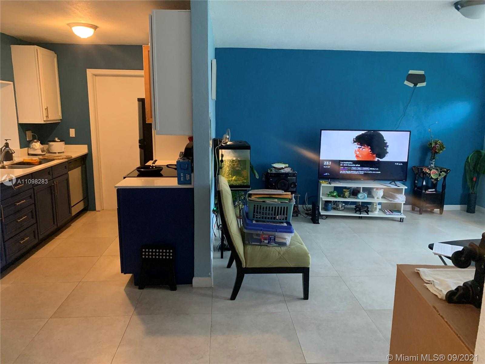 Small Image of 8680 NORTH WEST 29TH ST, Sunrise Number 12