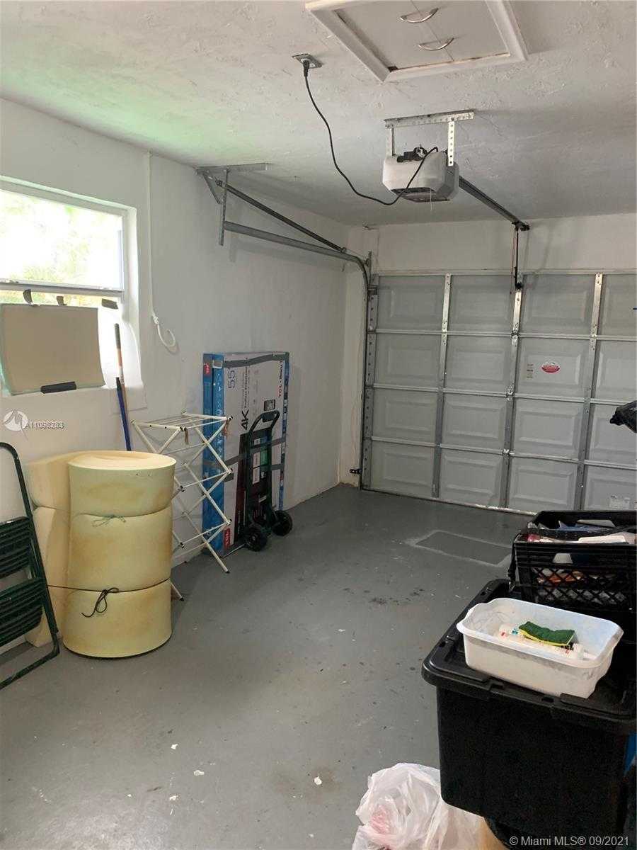 Small Image of 8680 NORTH WEST 29TH ST, Sunrise Number 25