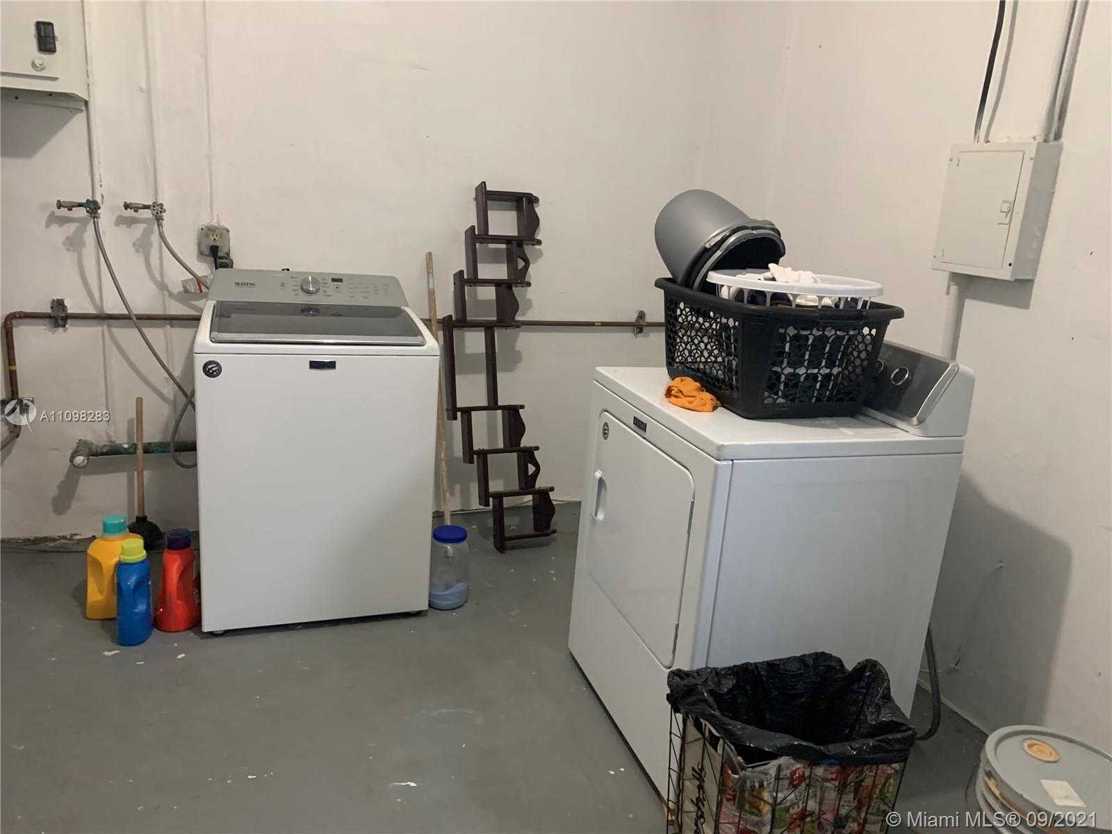 Small Image of 8680 NORTH WEST 29TH ST, Sunrise Number 27