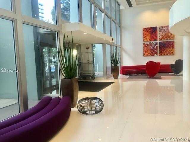 Small Image of 5701 COLLINS AVE #704, Miami Beach Number 14