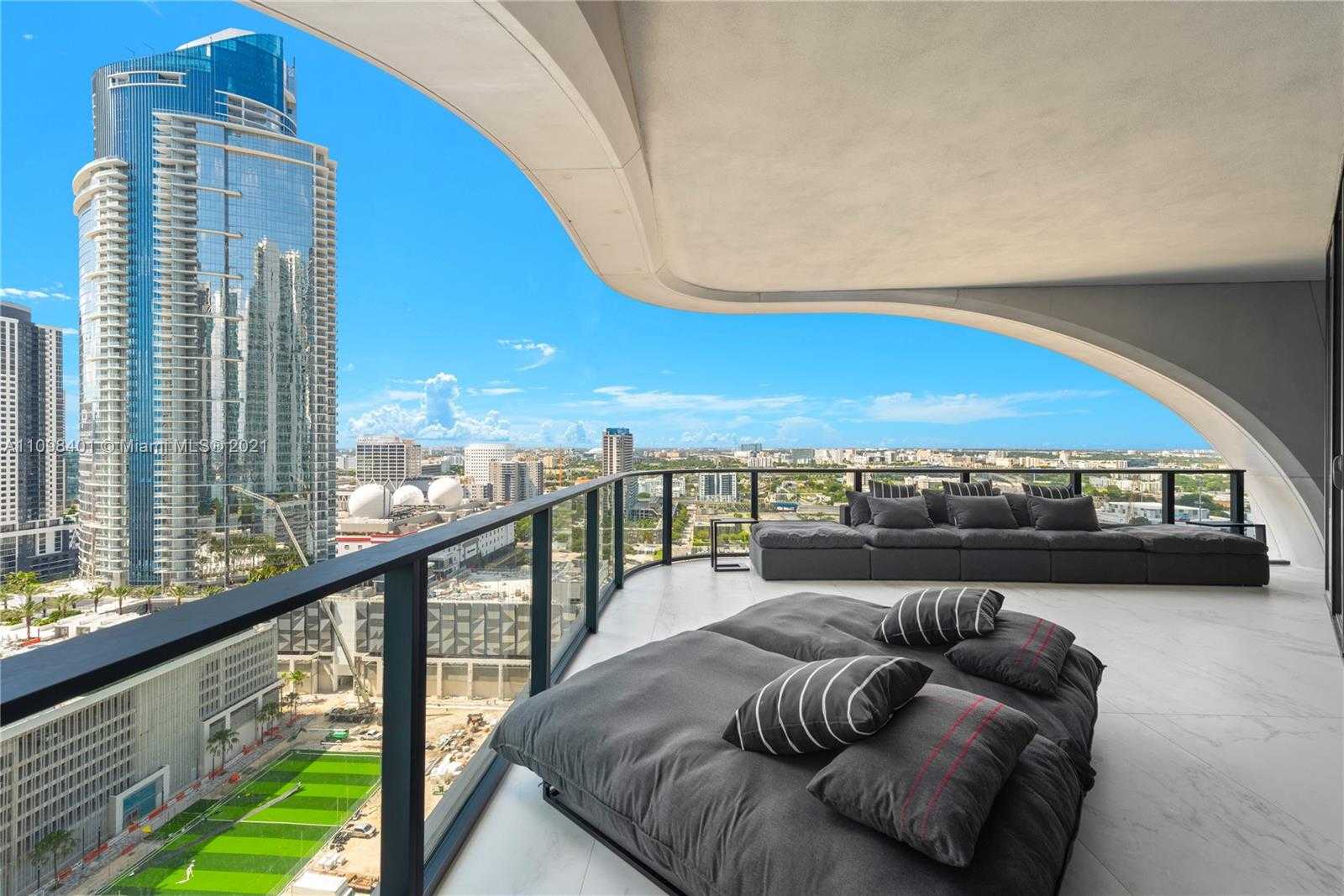 Small Image of 1000 BISCAYNE BLVD #2401, Miami Number 2
