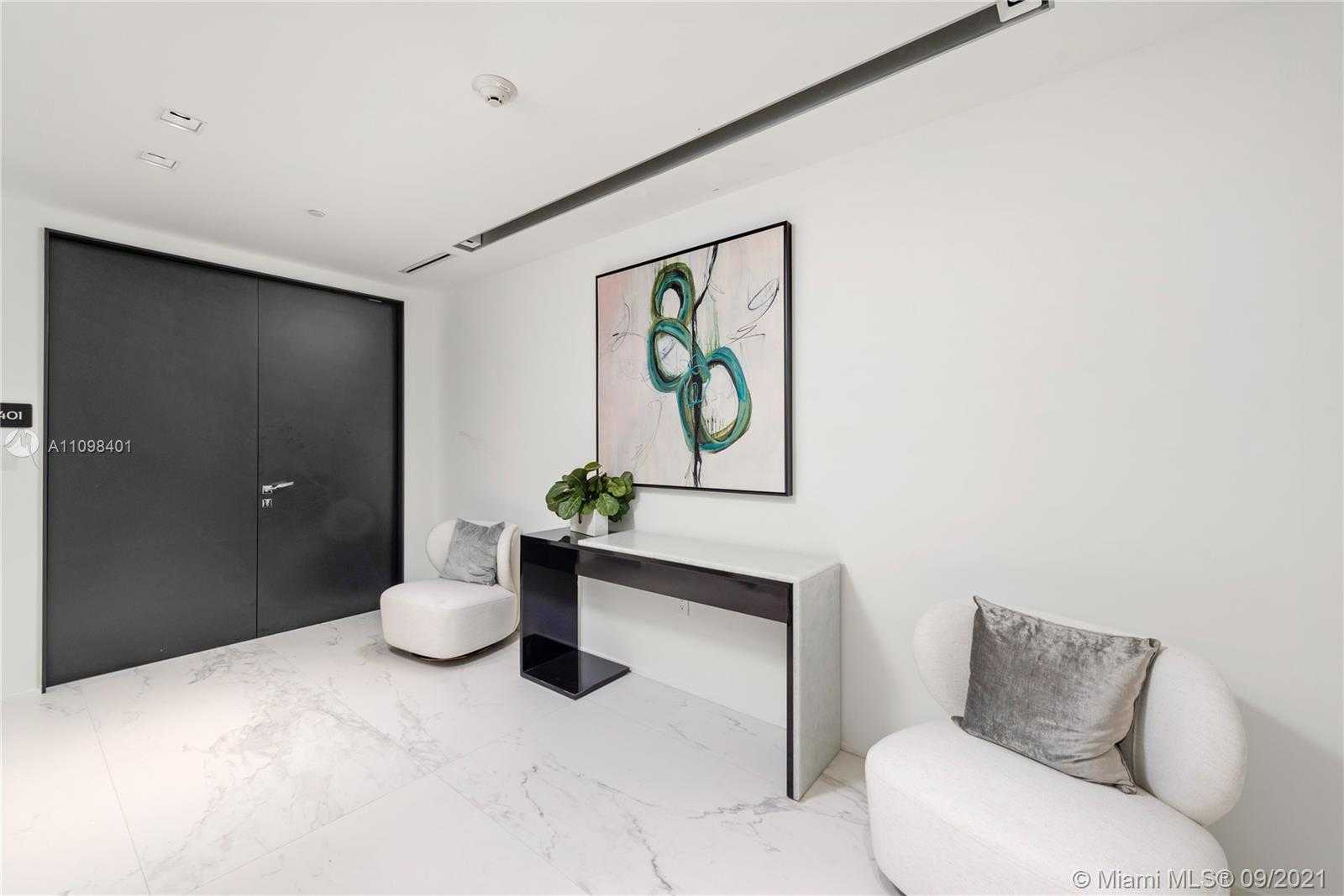 Small Image of 1000 BISCAYNE BLVD #2401, Miami Number 21