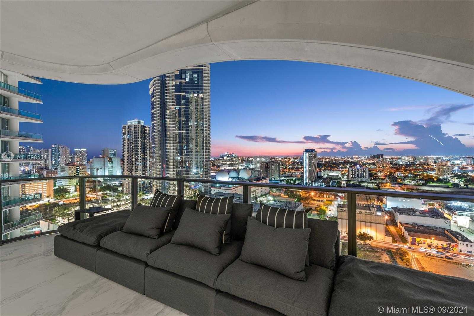 Small Image of 1000 BISCAYNE BLVD #2401, Miami Number 28