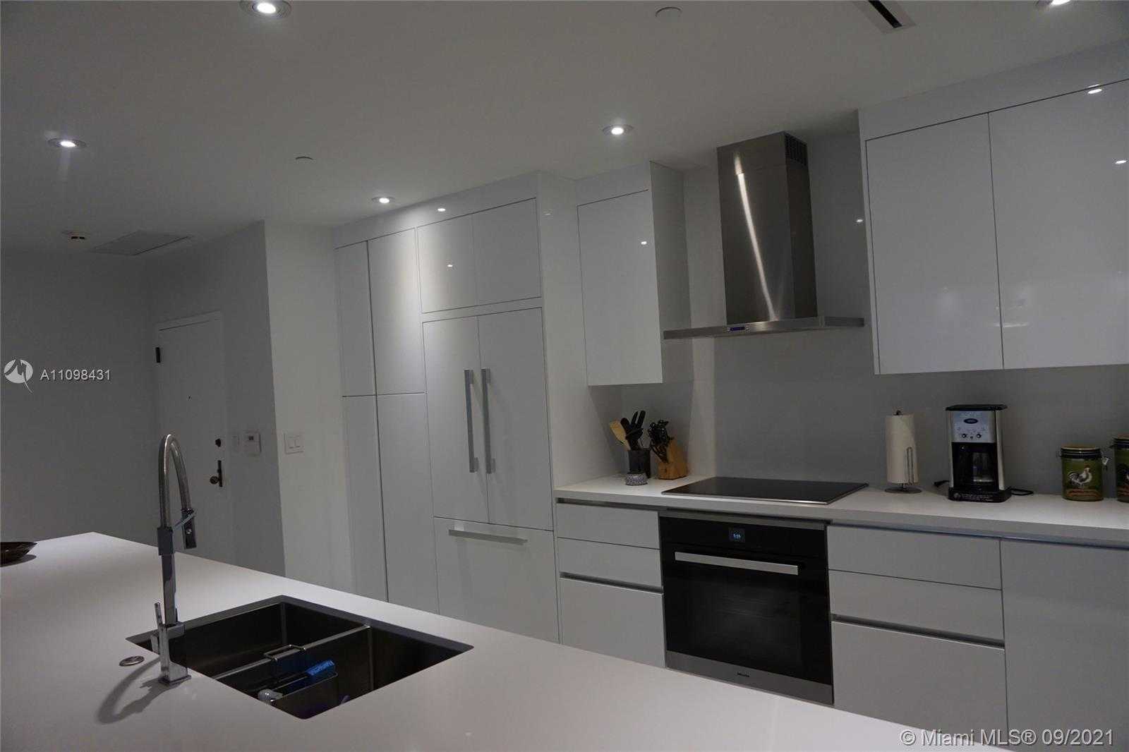 Small Image of 251 CRANDON BLVD #1028, Key Biscayne Number 10