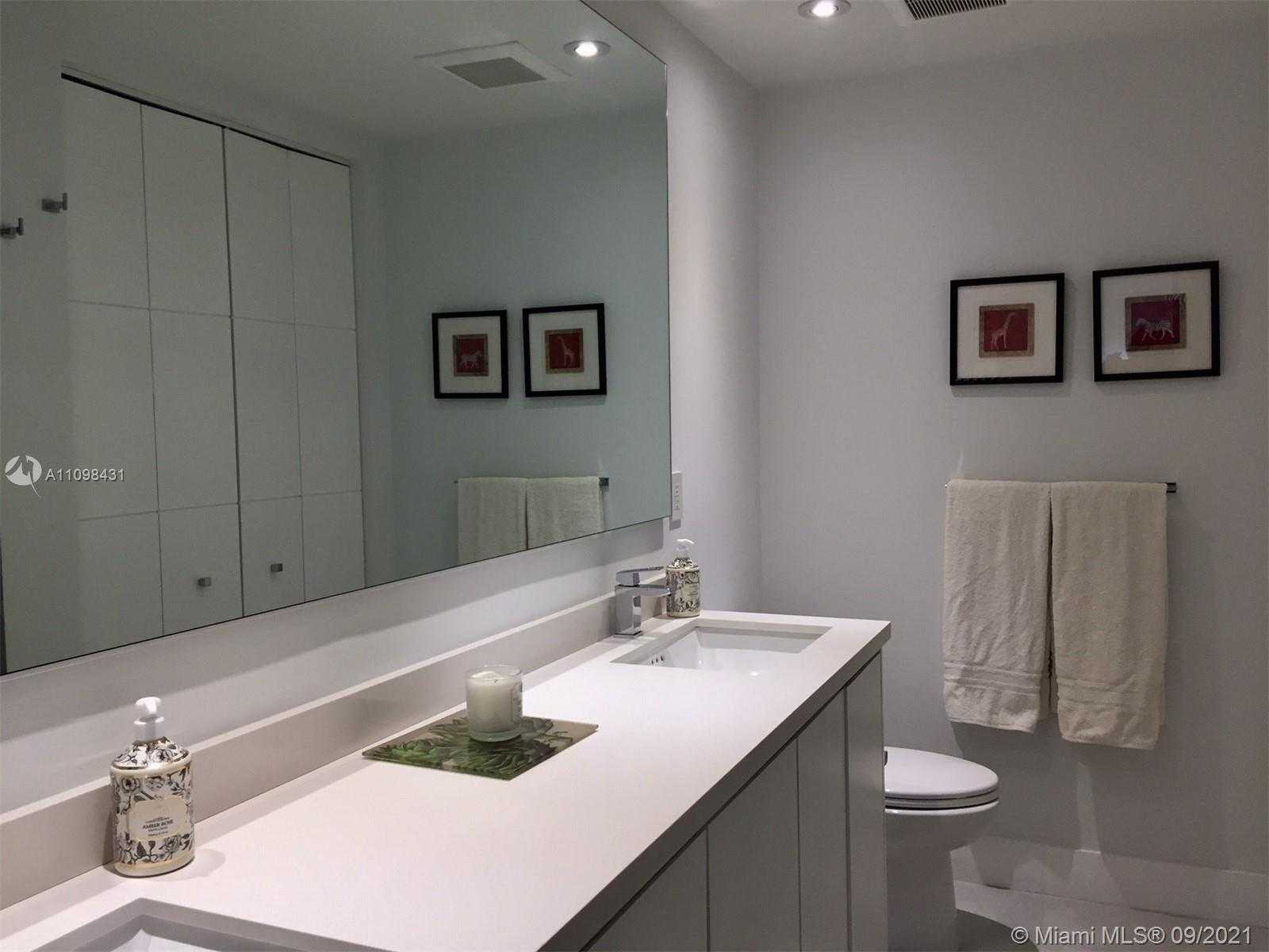 Small Image of 251 CRANDON BLVD #1028, Key Biscayne Number 23