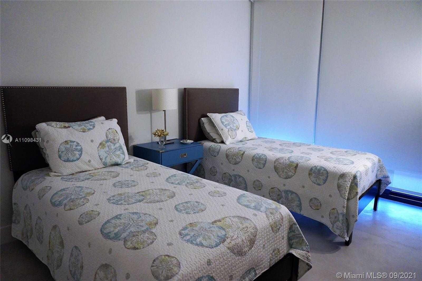 Small Image of 251 CRANDON BLVD #1028, Key Biscayne Number 30