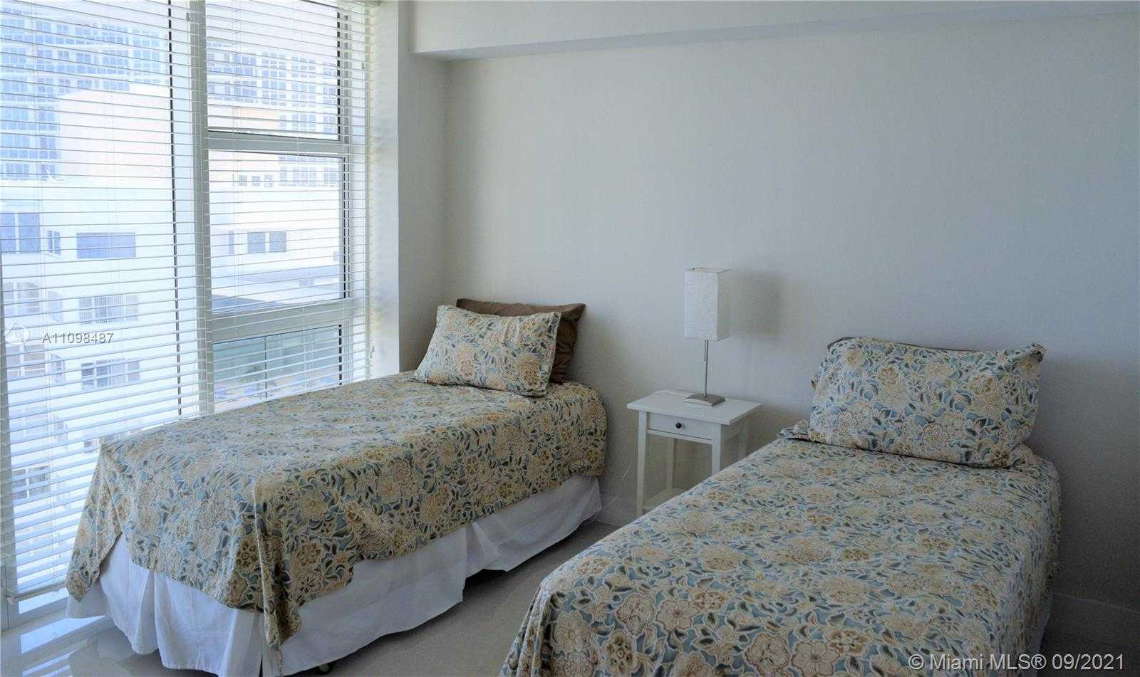 Small Image of 10275 COLLINS AVE #1420, Bal Harbour Number 11
