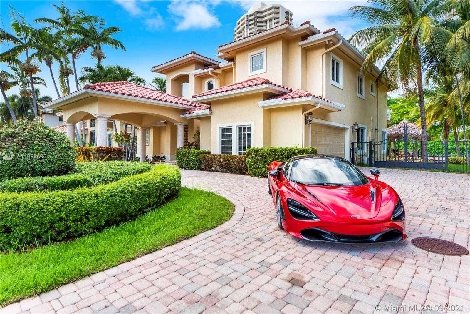 Small Image of 3463 NORTH EAST 171ST ST, North Miami Beach Number 58