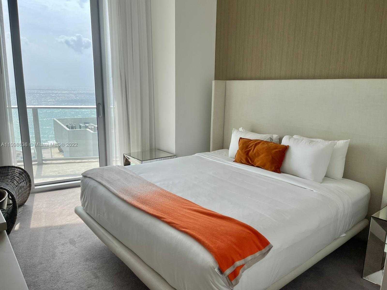 Small Image of 4111 SOUTH OCEAN DR #501, Hollywood Number 2