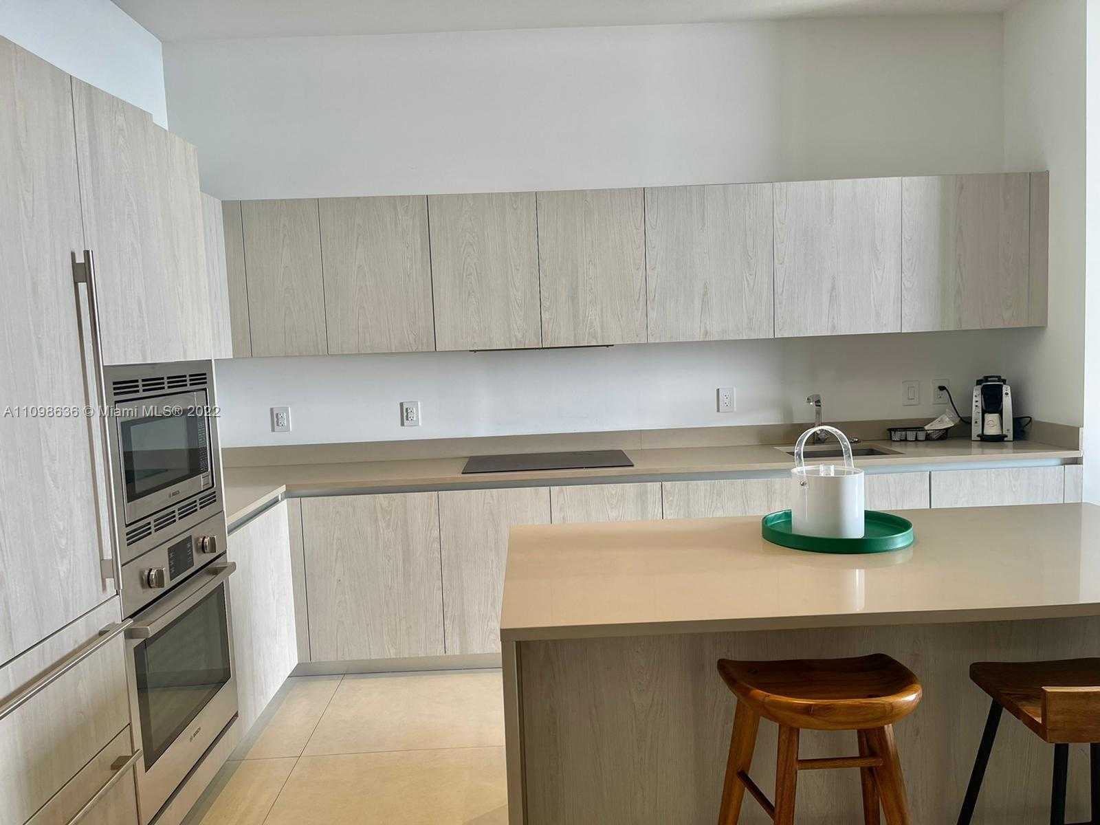 Small Image of 4111 SOUTH OCEAN DR #501, Hollywood Number 9