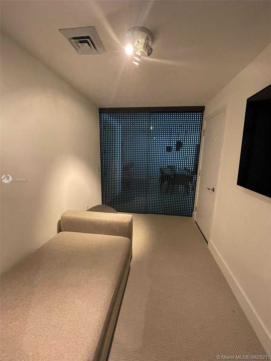 Small Image of 360 OCEAN DR #404S, Key Biscayne Number 13