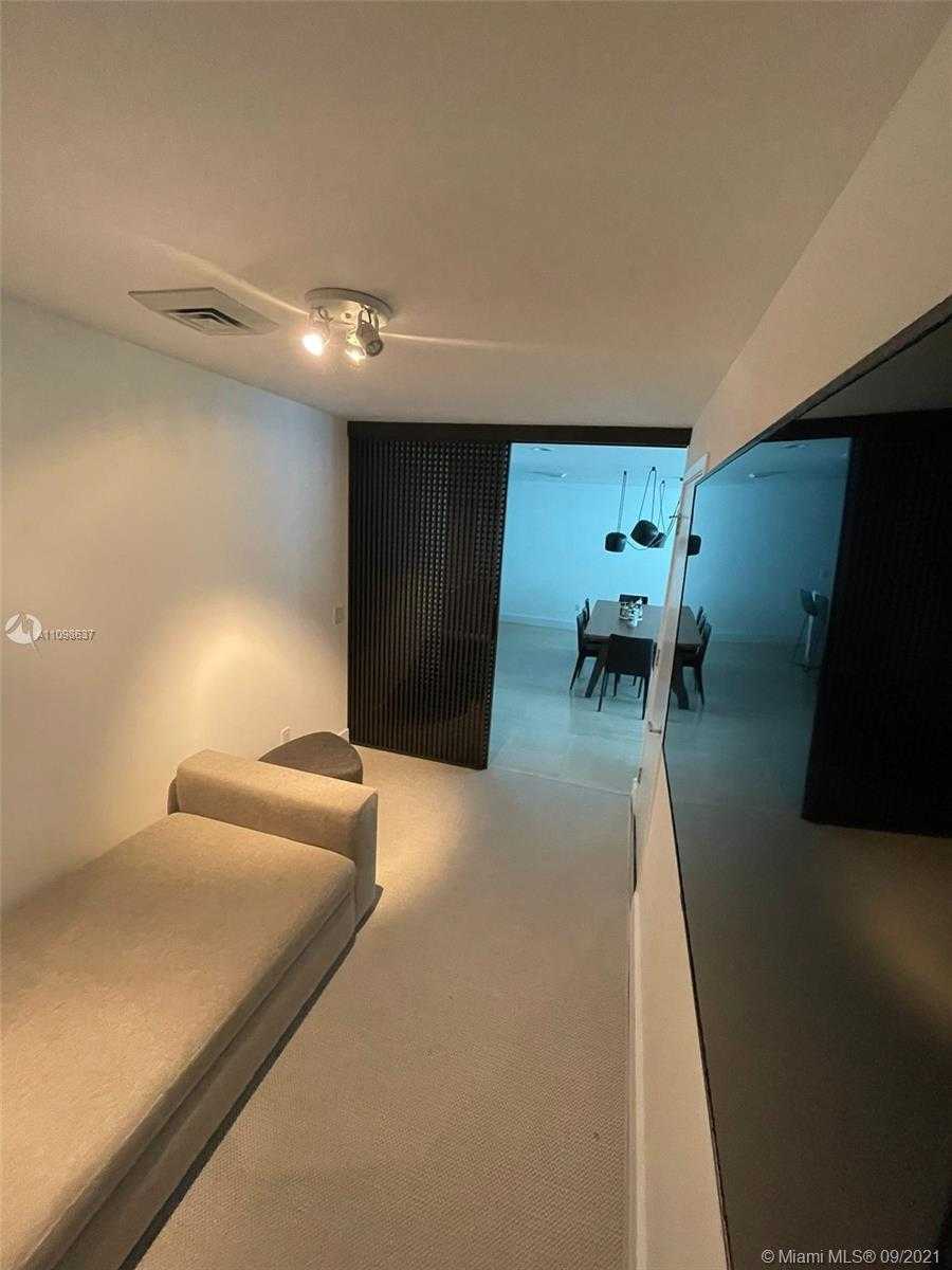Small Image of 360 OCEAN DR #404S, Key Biscayne Number 14