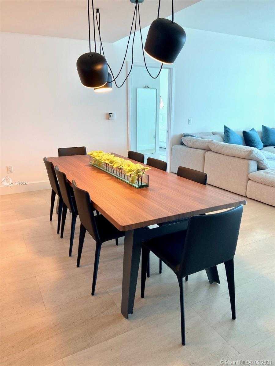 Small Image of 360 OCEAN DR #404S, Key Biscayne Number 3