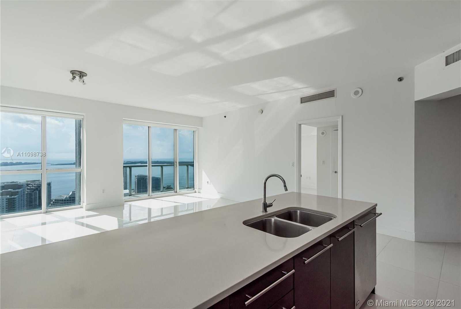 Small Image of 500 BRICKELL AVE #4101, Miami Number 12