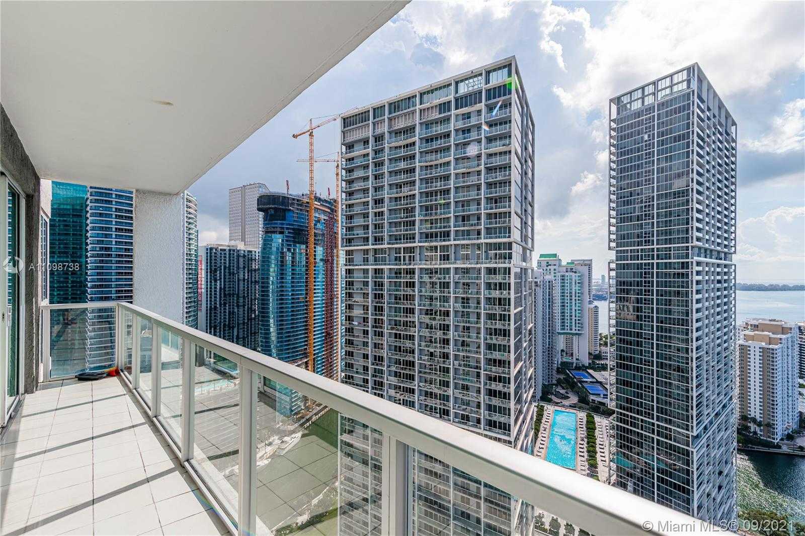Small Image of 500 BRICKELL AVE #4101, Miami Number 3