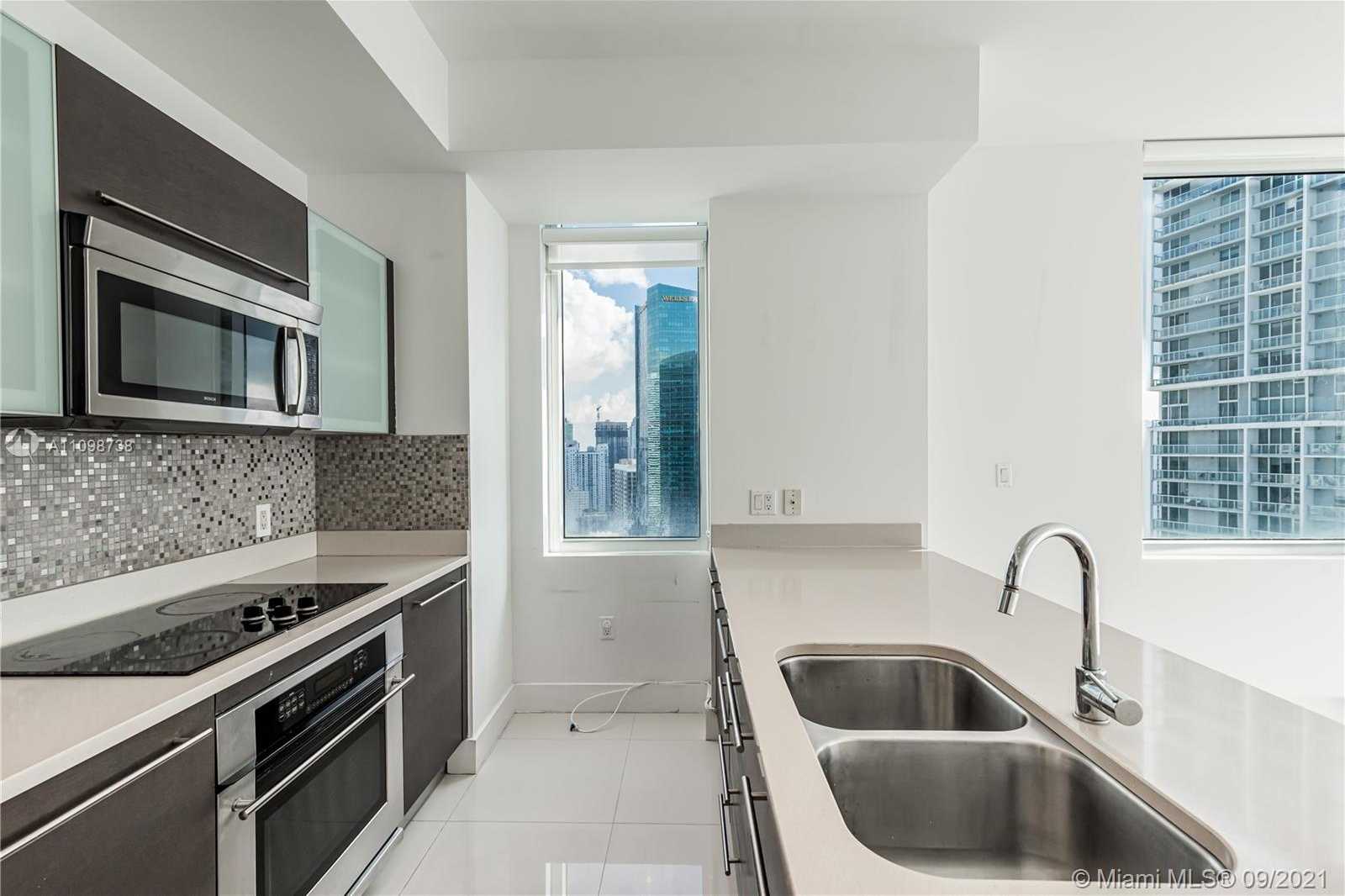 Small Image of 500 BRICKELL AVE #4101, Miami Number 6