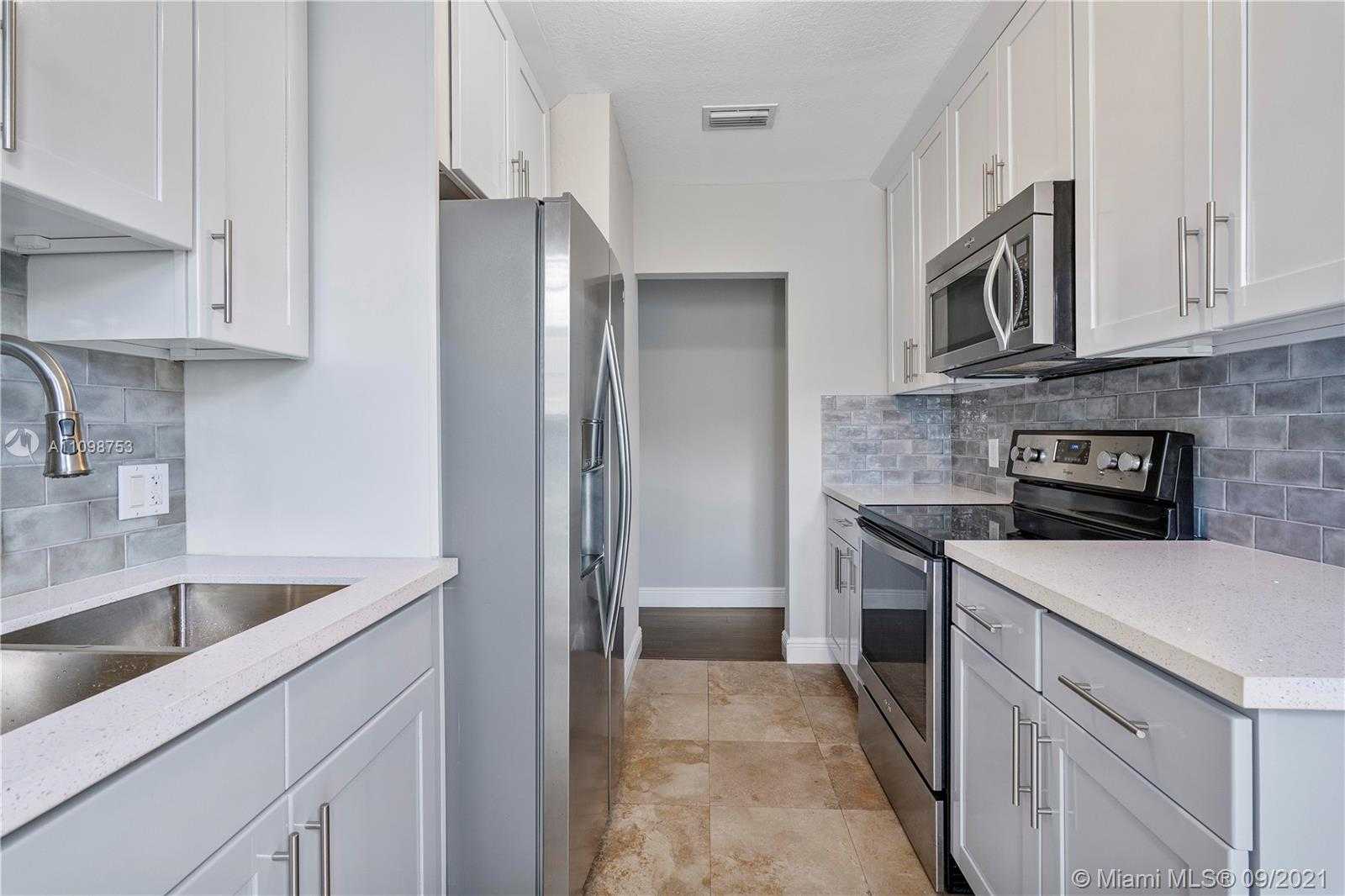 Small Image of 131 NORTH WEST 110TH ST, Miami Shores Number 11