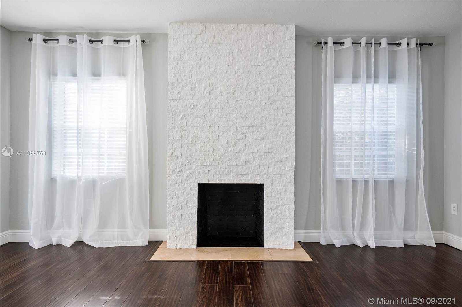 Small Image of 131 NORTH WEST 110TH ST, Miami Shores Number 13