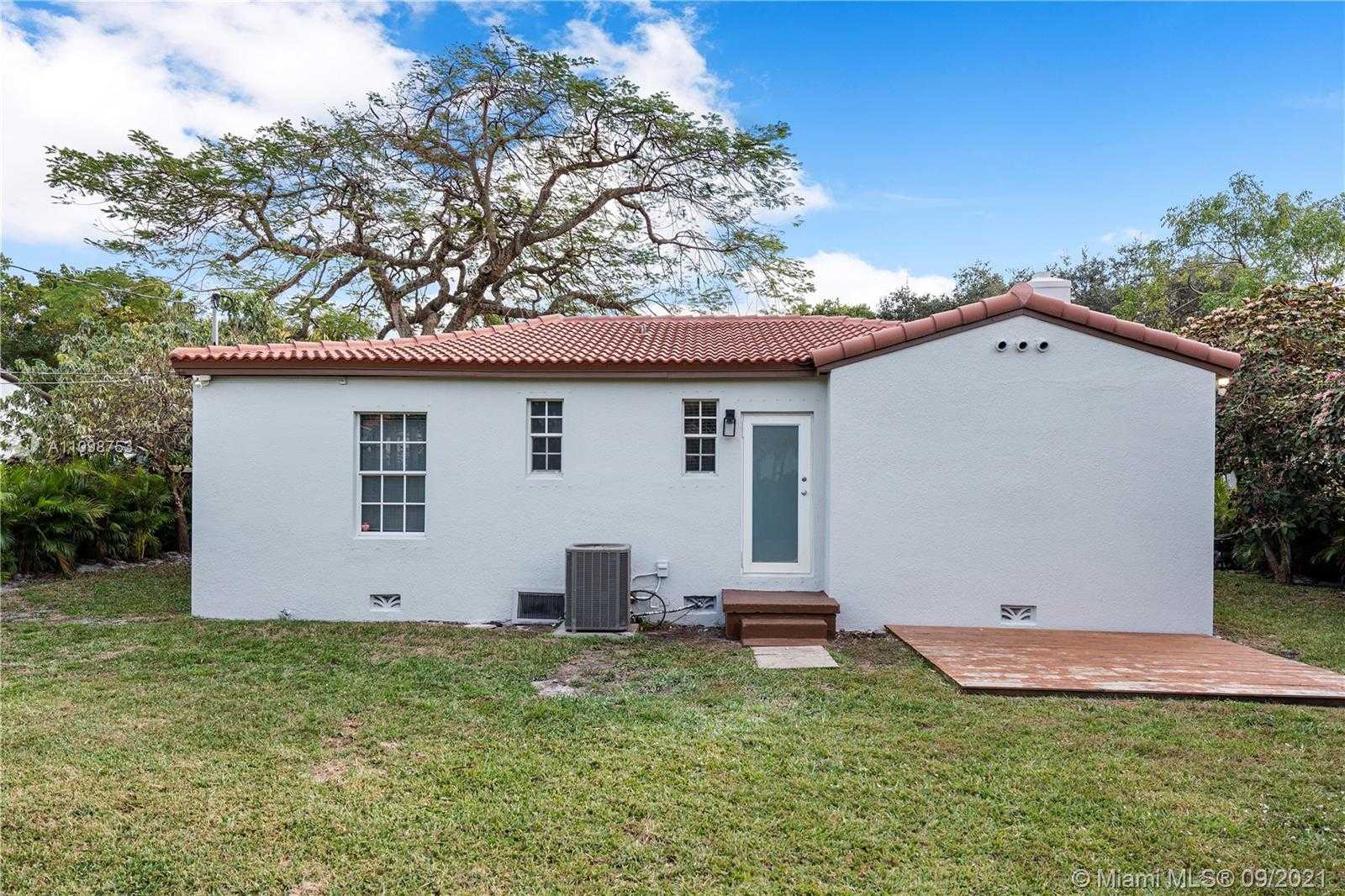 Small Image of 131 NORTH WEST 110TH ST, Miami Shores Number 22