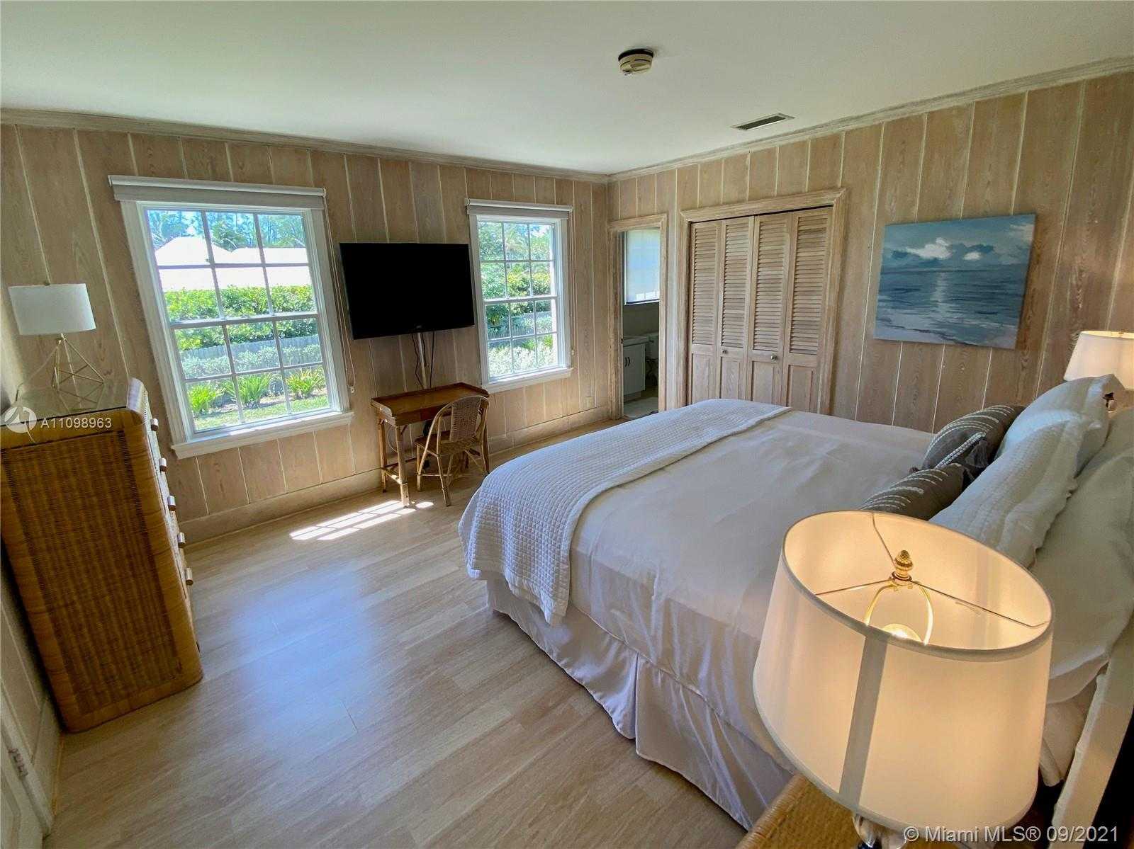 Small Image of 67 NORTH BEACH RD, Hobe Sound Number 24