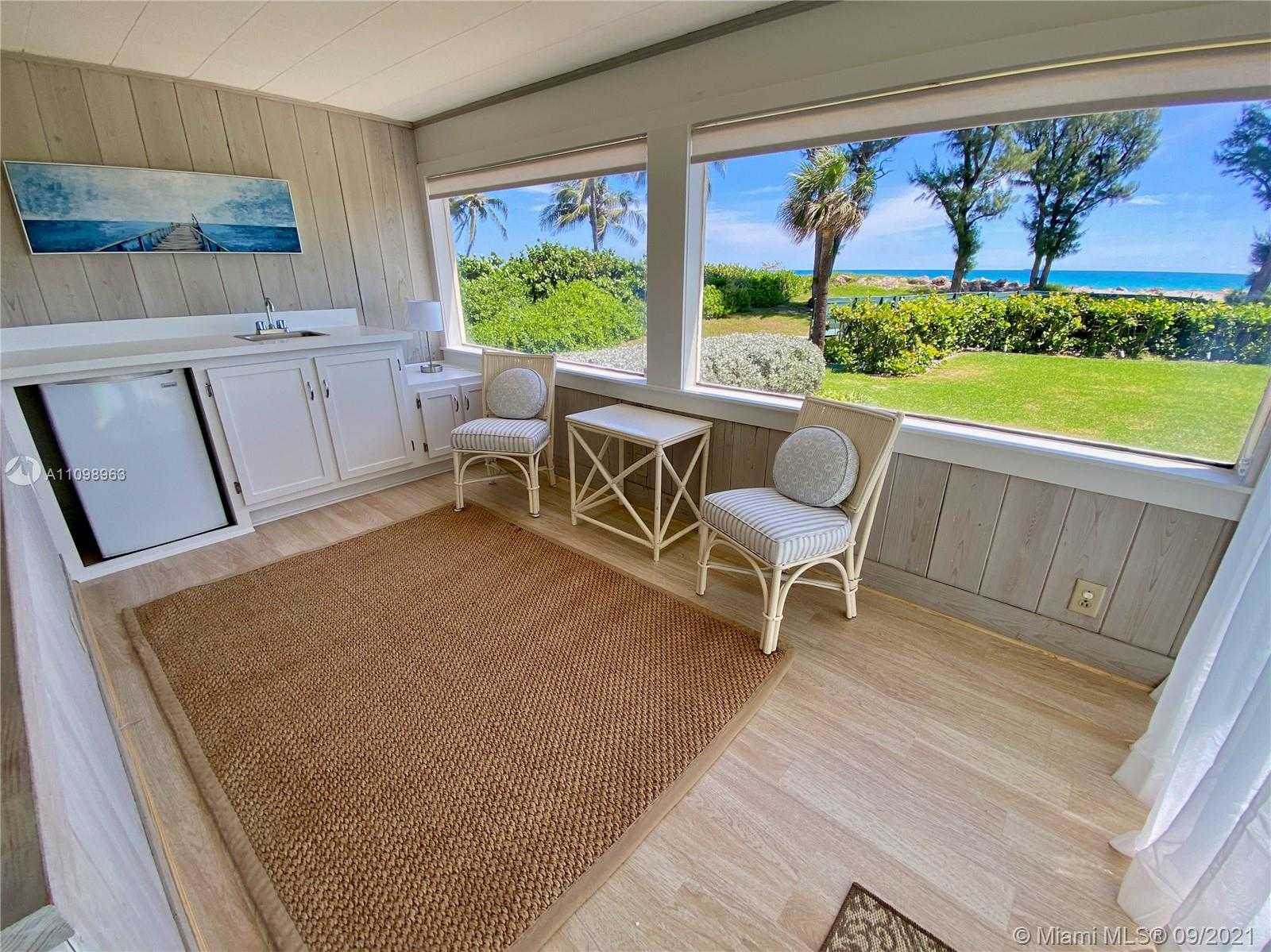 Small Image of 67 NORTH BEACH RD, Hobe Sound Number 26