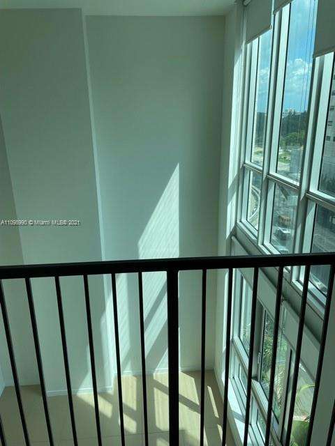 Small Image of 300 SOUTH BISCAYNE BLVD #L-632, Miami Number 2