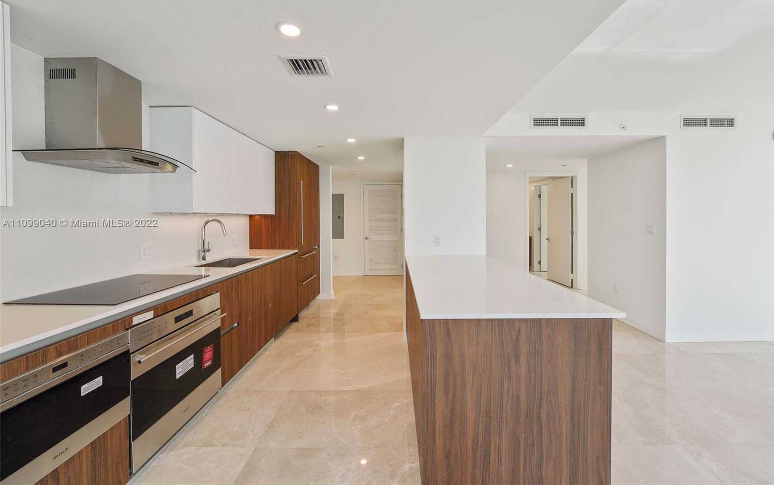 Small Image of 1500 BAY RD #N-0315, Miami Beach Number 10