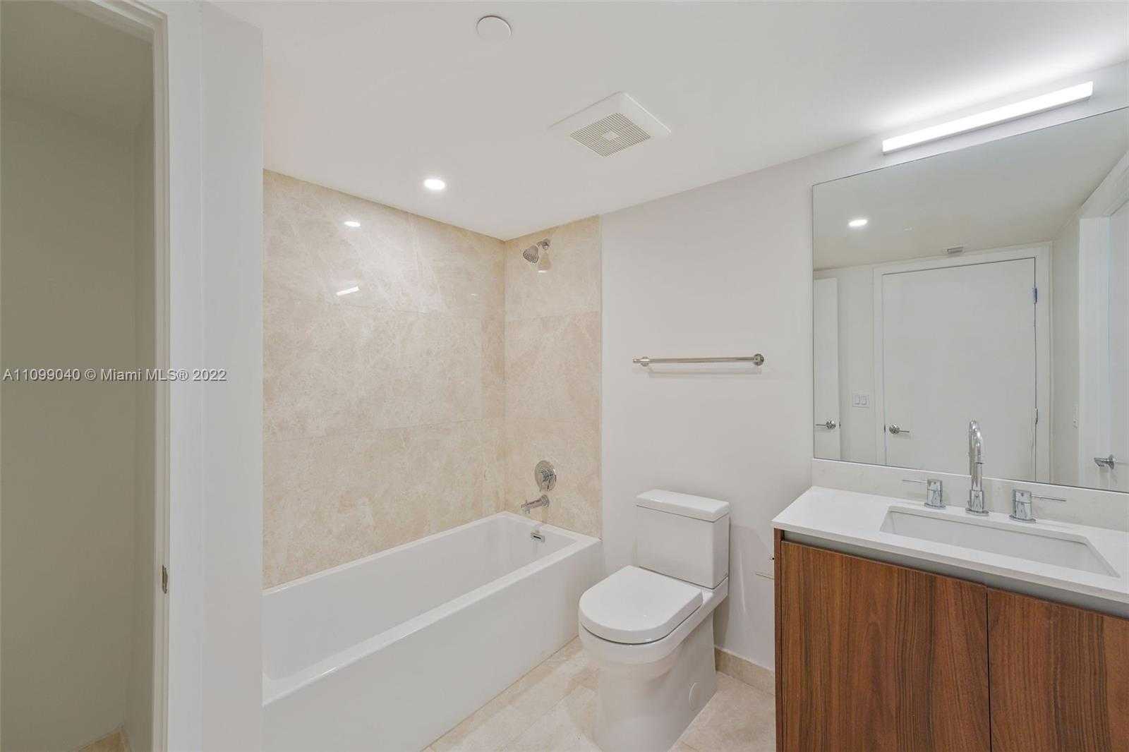 Small Image of 1500 BAY RD #N-0315, Miami Beach Number 27