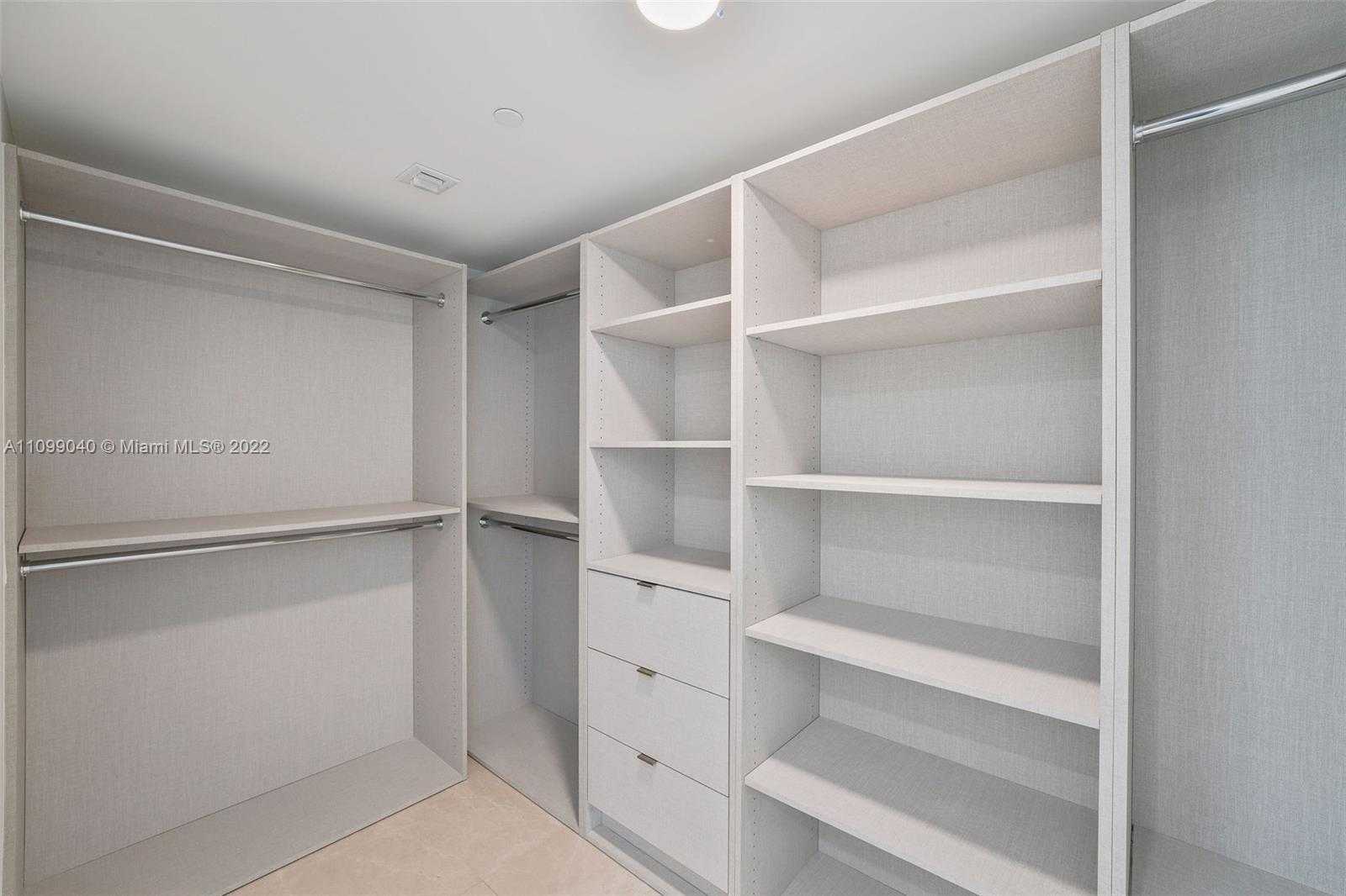 Small Image of 1500 BAY RD #N-0315, Miami Beach Number 32