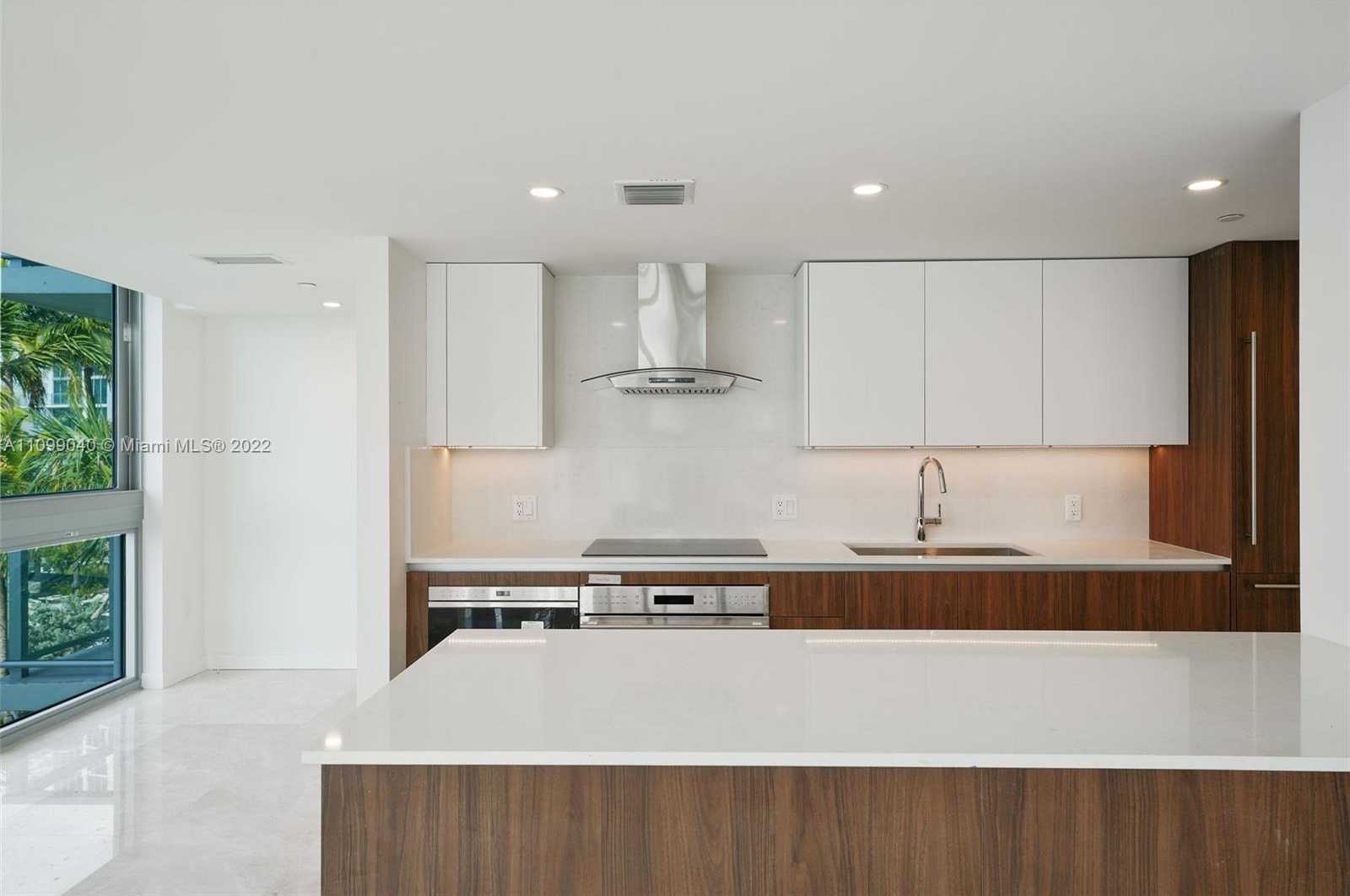 Small Image of 1500 BAY RD #N-0315, Miami Beach Number 8
