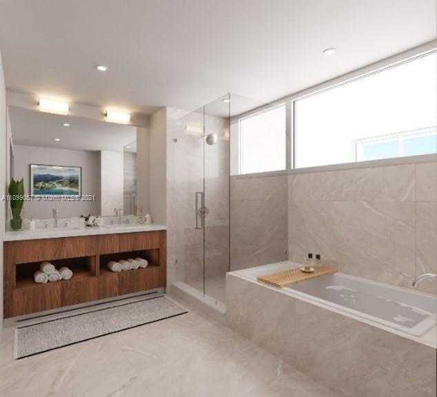 Small Image of 1504 Bay Rd, Miami Beach, FL 33139, USA Number 4