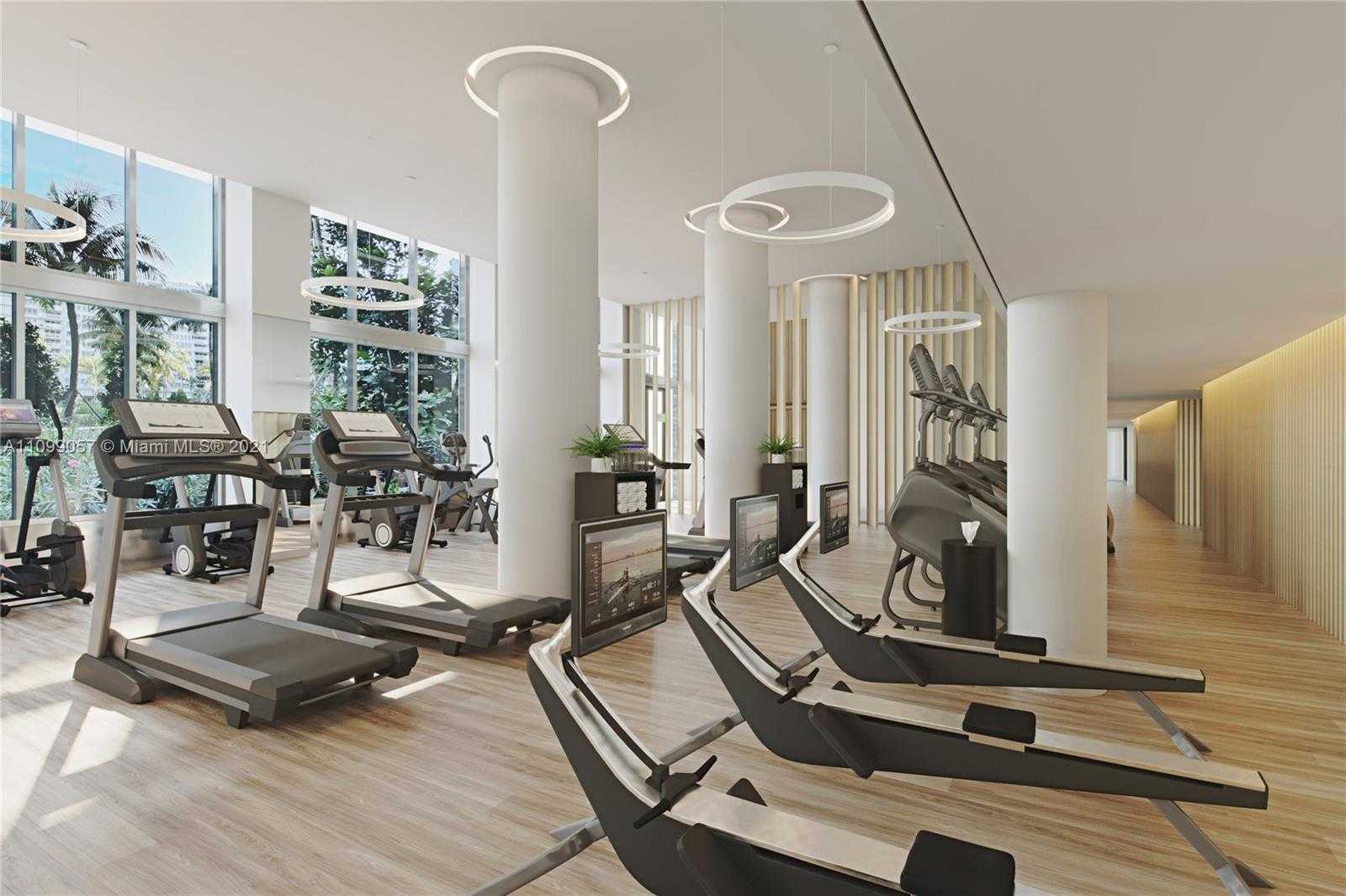Small Image of 1504 Bay Rd, Miami Beach, FL 33139, USA Number 42