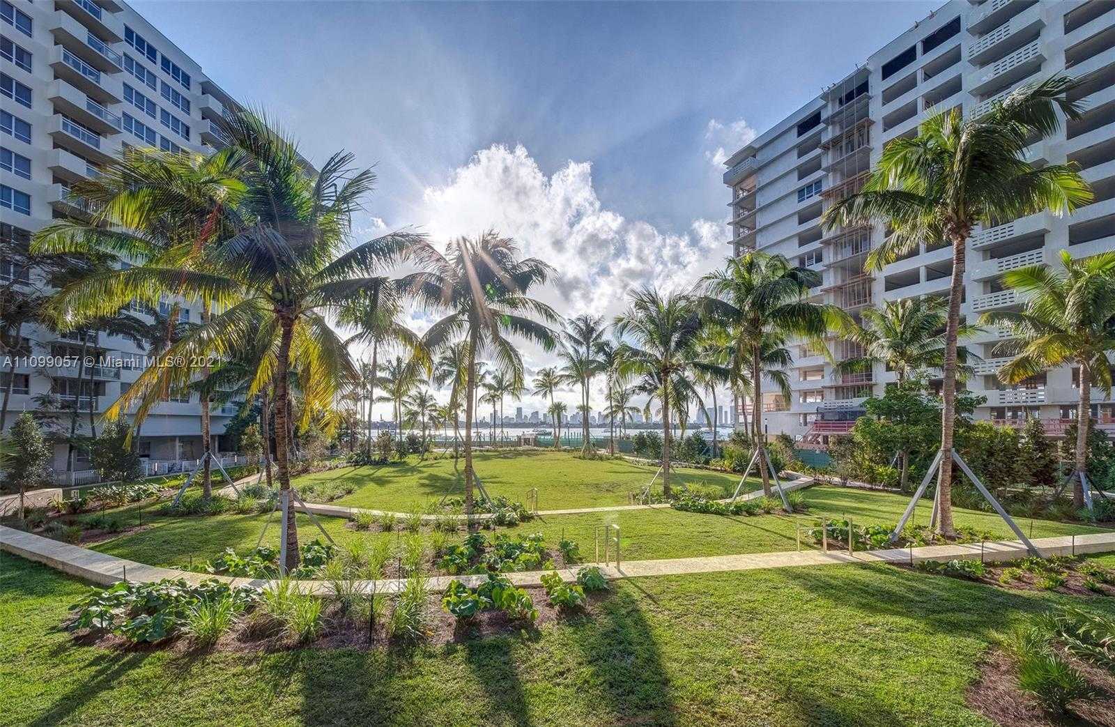 Small Image of 1504 Bay Rd, Miami Beach, FL 33139, USA Number 44