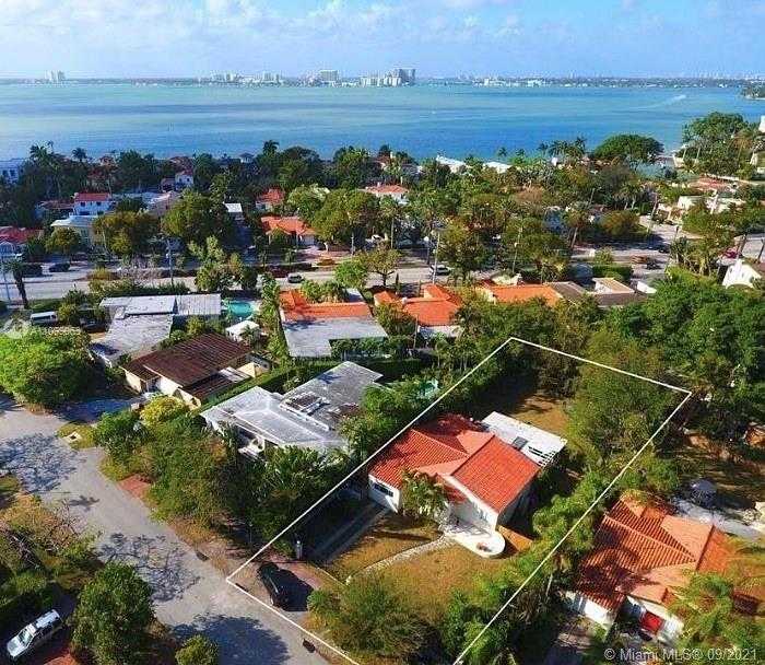 Small Image of 1015 WEST 47TH CT, Miami Beach Number 17