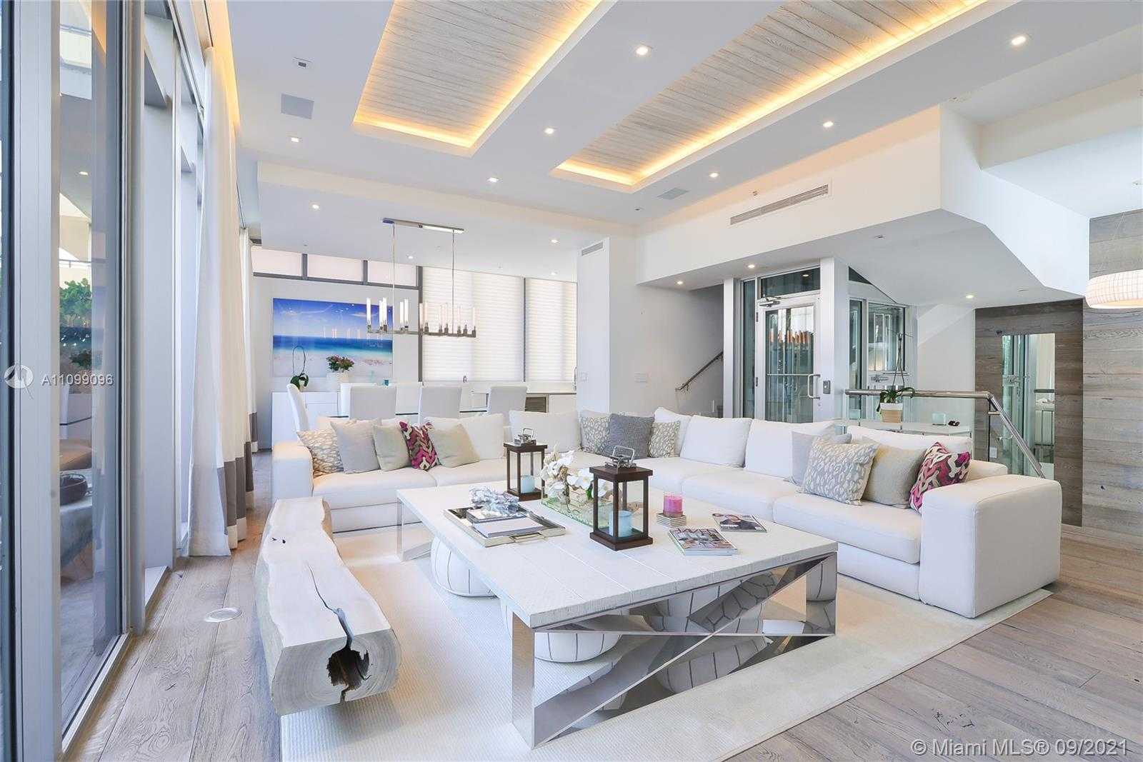 Small Image of 9501 COLLINS AVE #1, Surfside Number 2