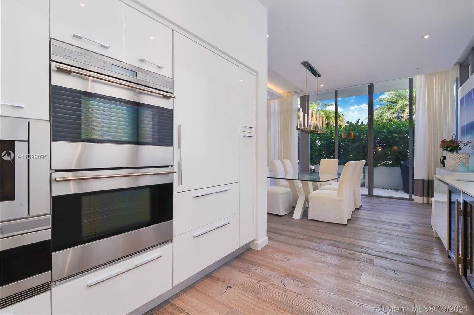 Small Image of 9501 COLLINS AVE #1, Surfside Number 6