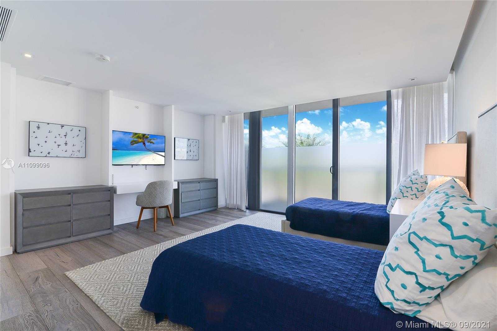 Small Image of 9501 COLLINS AVE #1, Surfside Number 8
