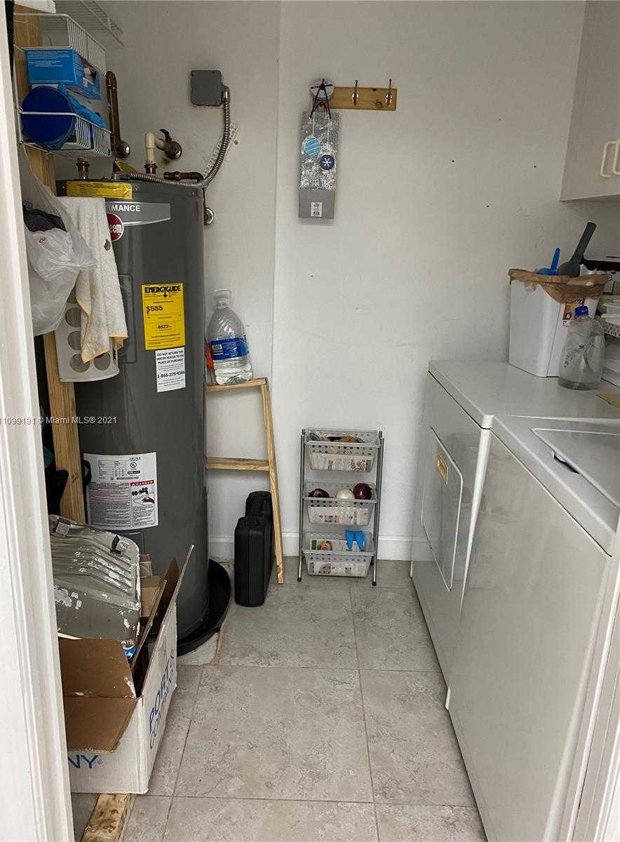 Small Image of 9725 NW 52nd St, Doral, FL 33178, USA Number 20
