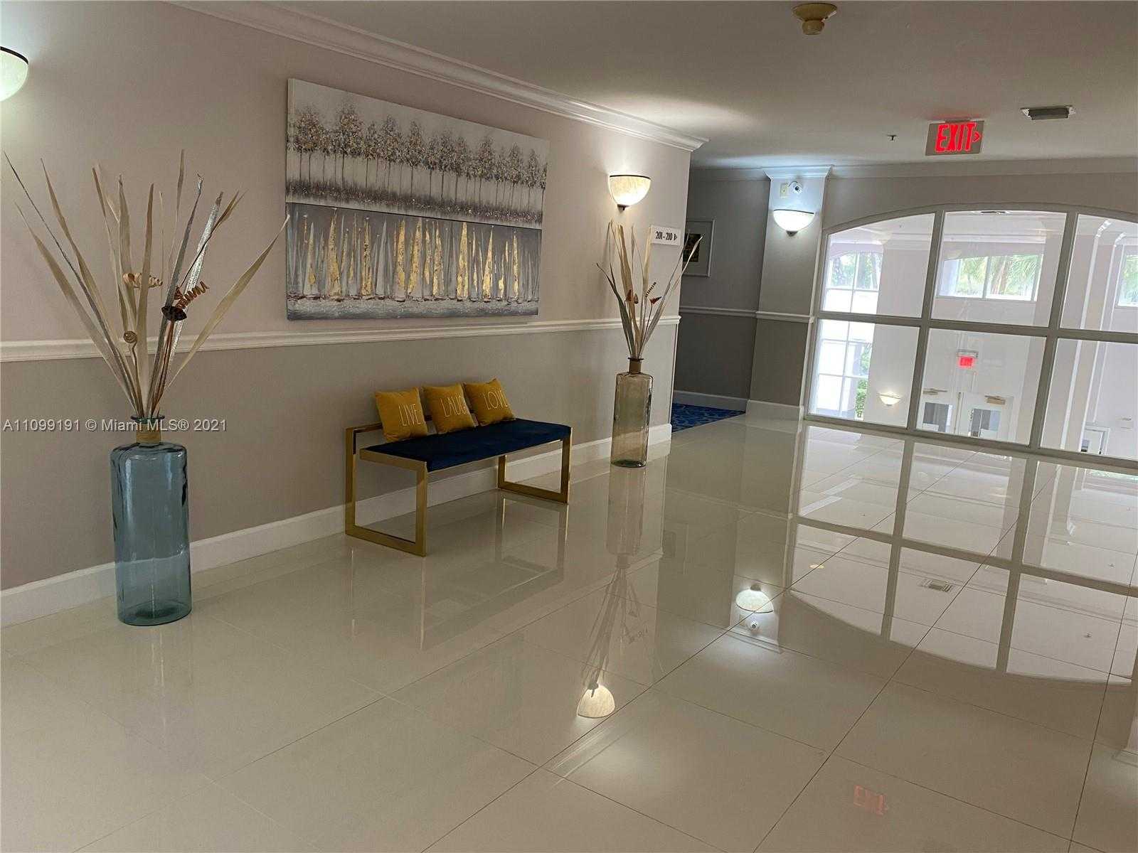 Small Image of 9725 NW 52nd St, Doral, FL 33178, USA Number 23