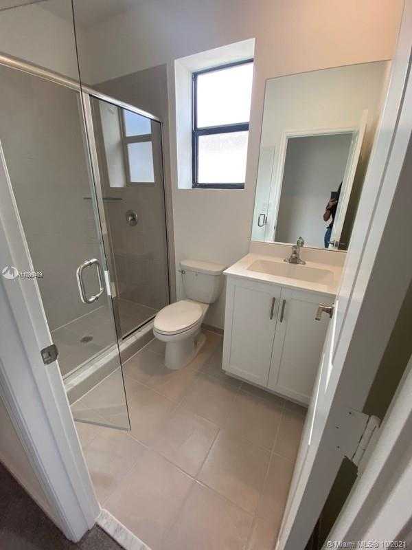 Small Image of 25255 SOUTH WEST 107TH CT, Miami Number 13