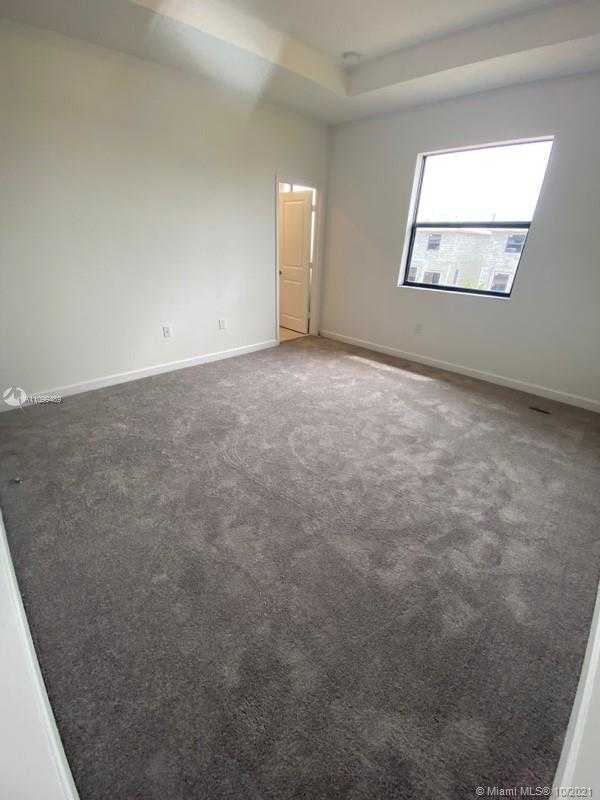 Small Image of 25255 SOUTH WEST 107TH CT, Miami Number 8