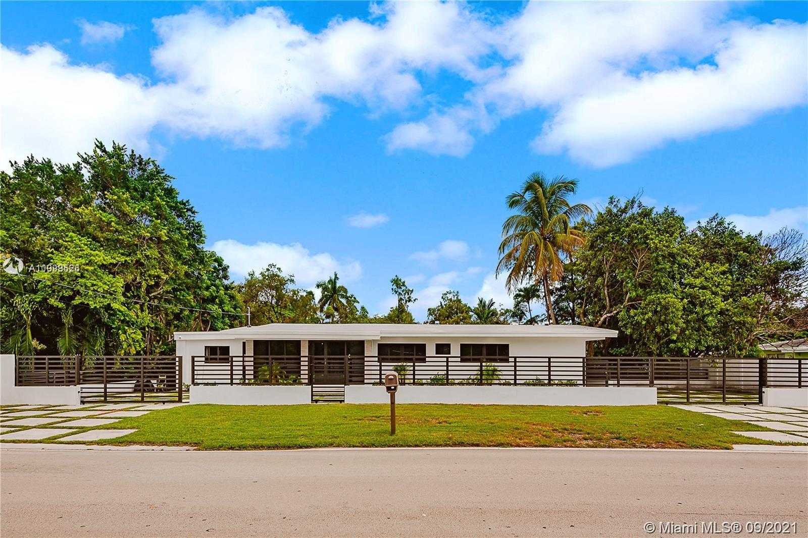Small Image of 6025 SOUTH WEST 72ND AVE, Miami Number 15