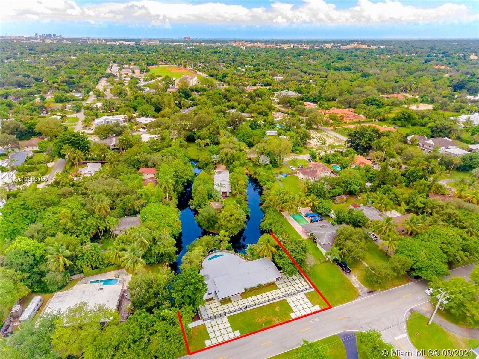 Small Image of 6025 SOUTH WEST 72ND AVE, Miami Number 16