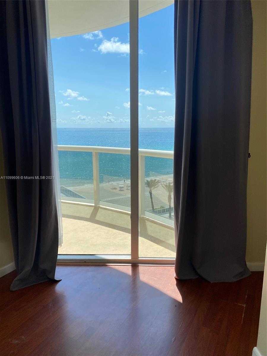 Small Image of 16001 COLLINS AVE #707, Sunny Isles Beach Number 13