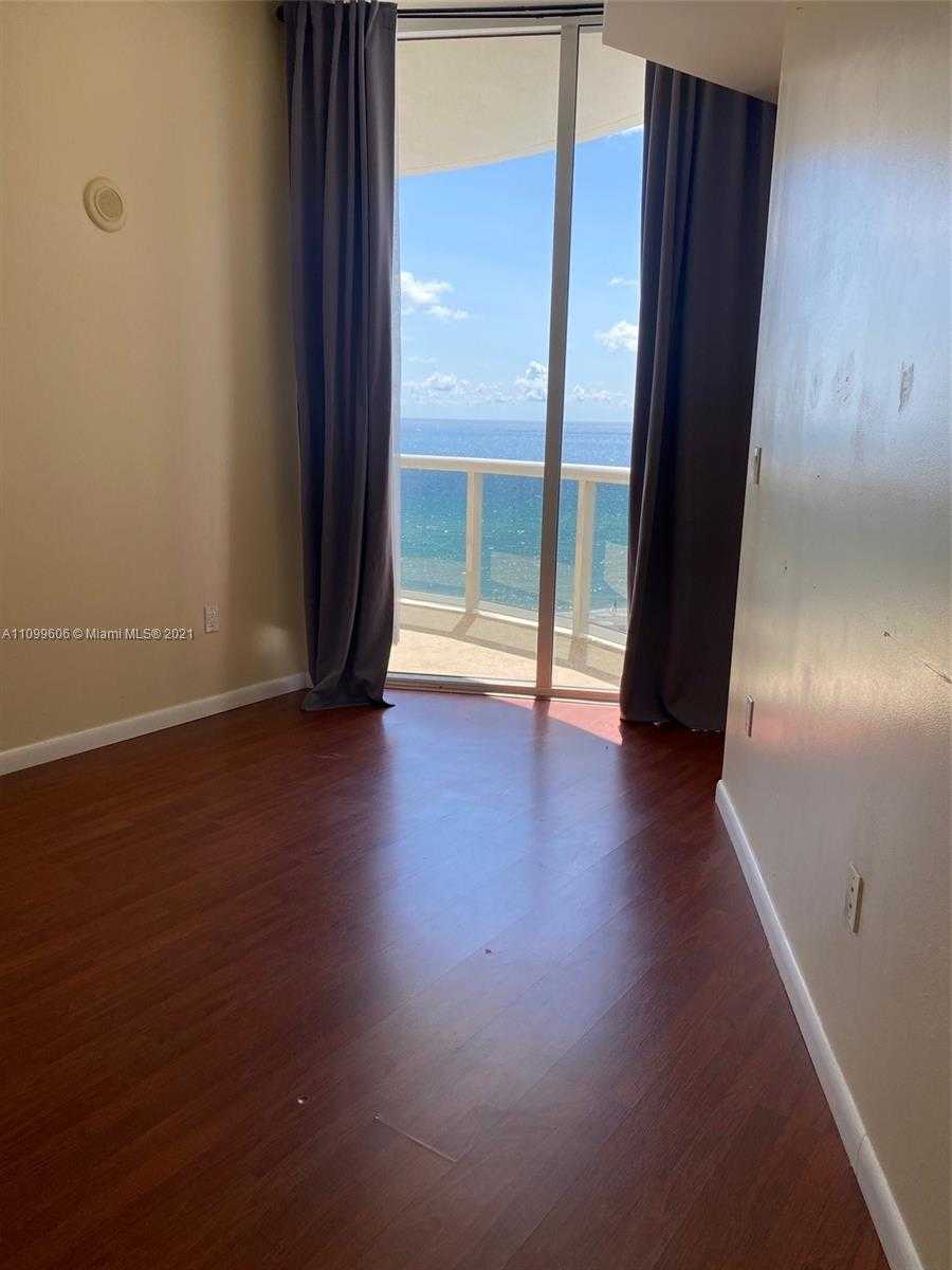 Small Image of 16001 COLLINS AVE #707, Sunny Isles Beach Number 17