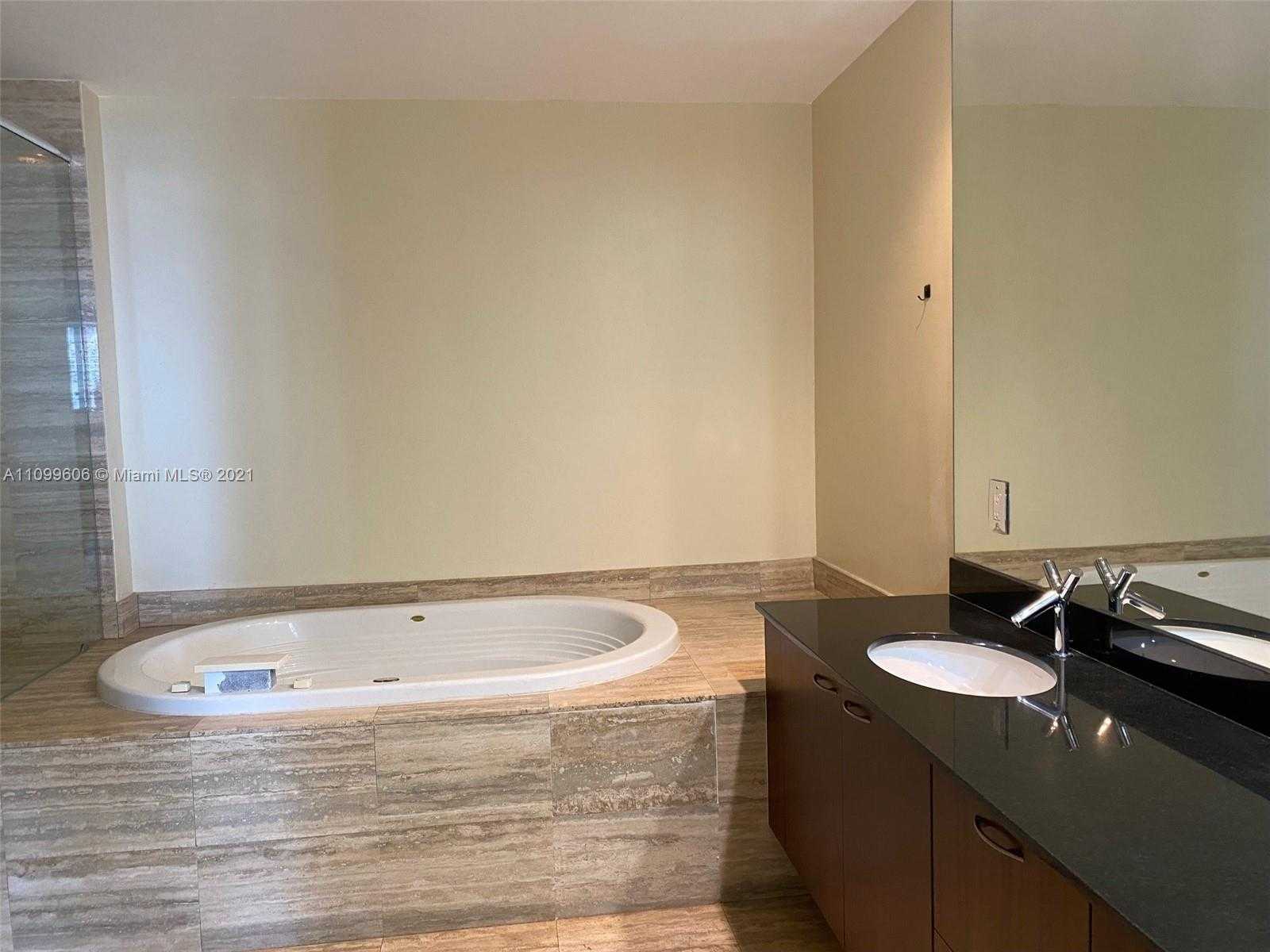 Small Image of 16001 COLLINS AVE #707, Sunny Isles Beach Number 9