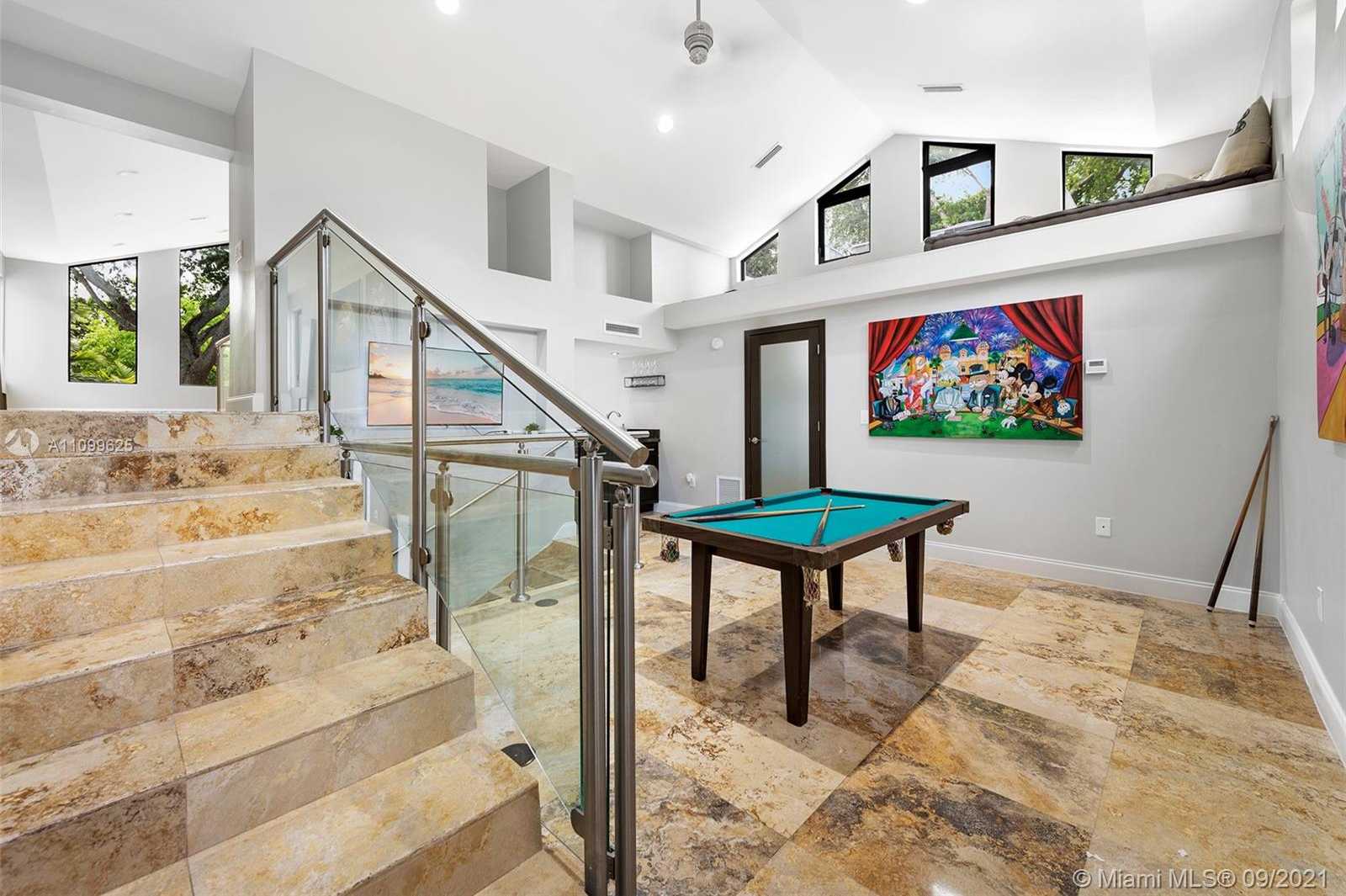 Small Image of 3005 WASHINGTON ST, Miami Number 44