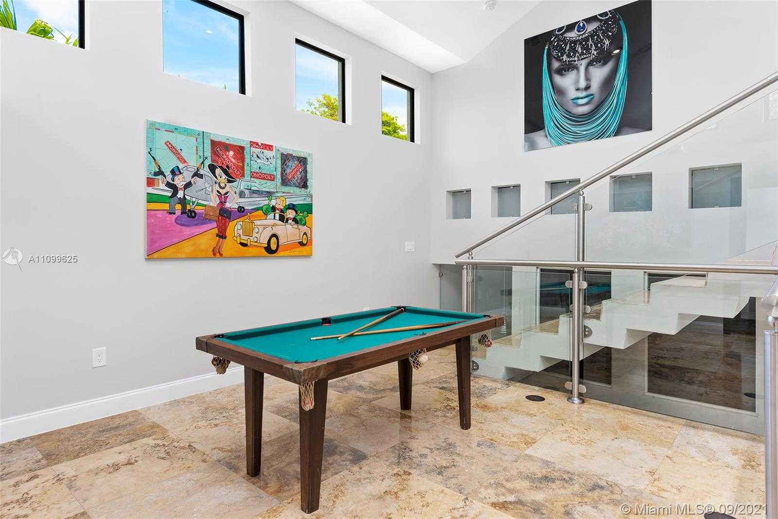 Small Image of 3005 WASHINGTON ST, Miami Number 45